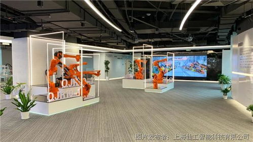 案例展示 仙工智能助力錢(qián)江機(jī)器人，將智能工廠(chǎng)裝進(jìn)展廳——展覽展柜的設(shè)計(jì)與上門(mén)安裝